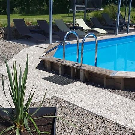 Beautiful 2 Bed Cottage With Swimming Pool Pageas Екстер'єр фото
