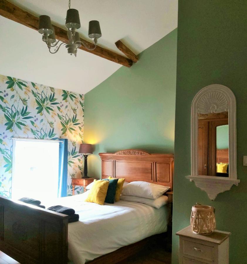 Beautiful 2 Bed Cottage With Swimming Pool Pageas Екстер'єр фото