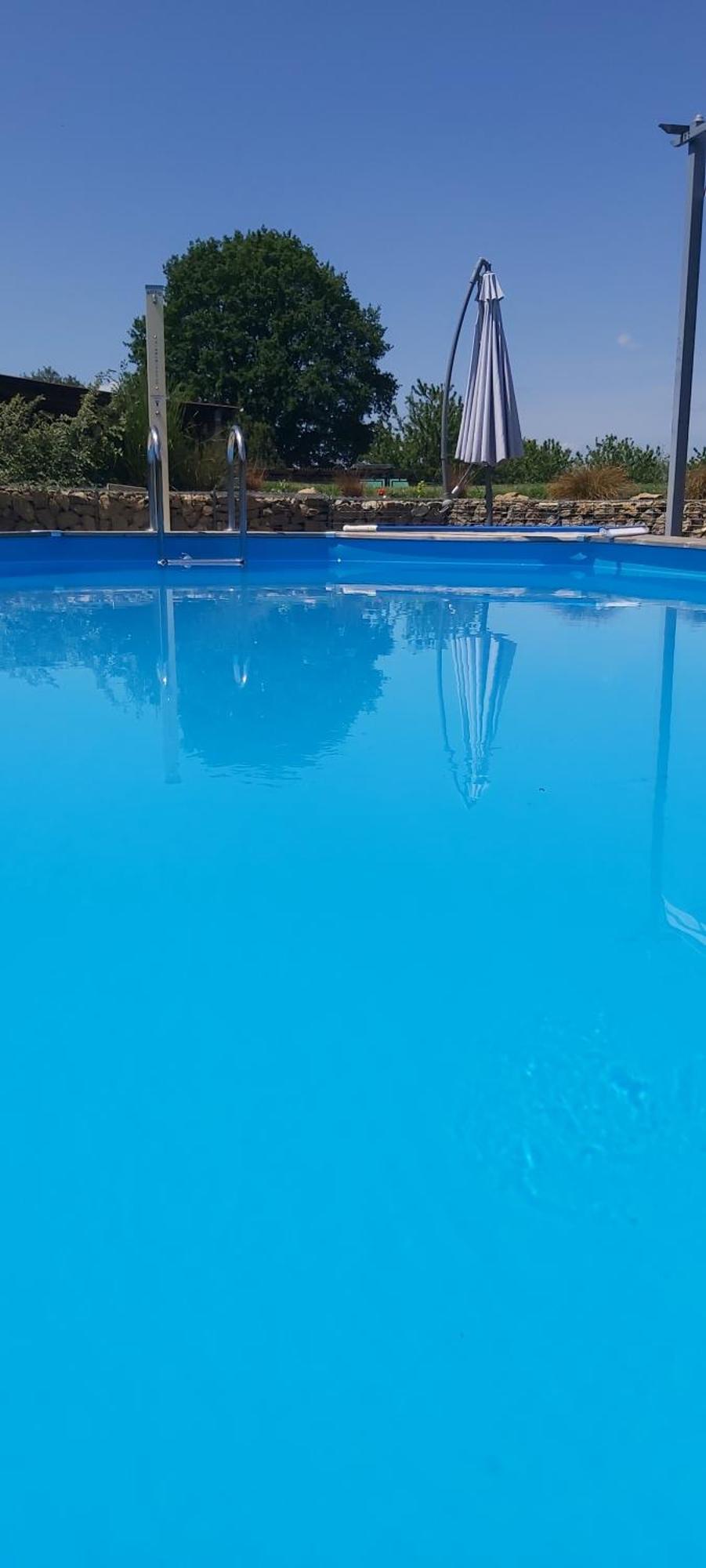 Beautiful 2 Bed Cottage With Swimming Pool Pageas Екстер'єр фото